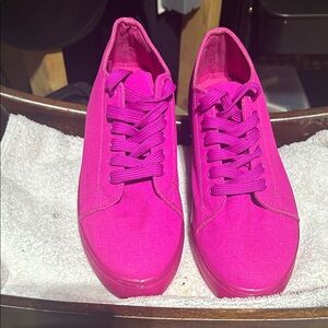 Bold Fuchsia Women's Sneakers
